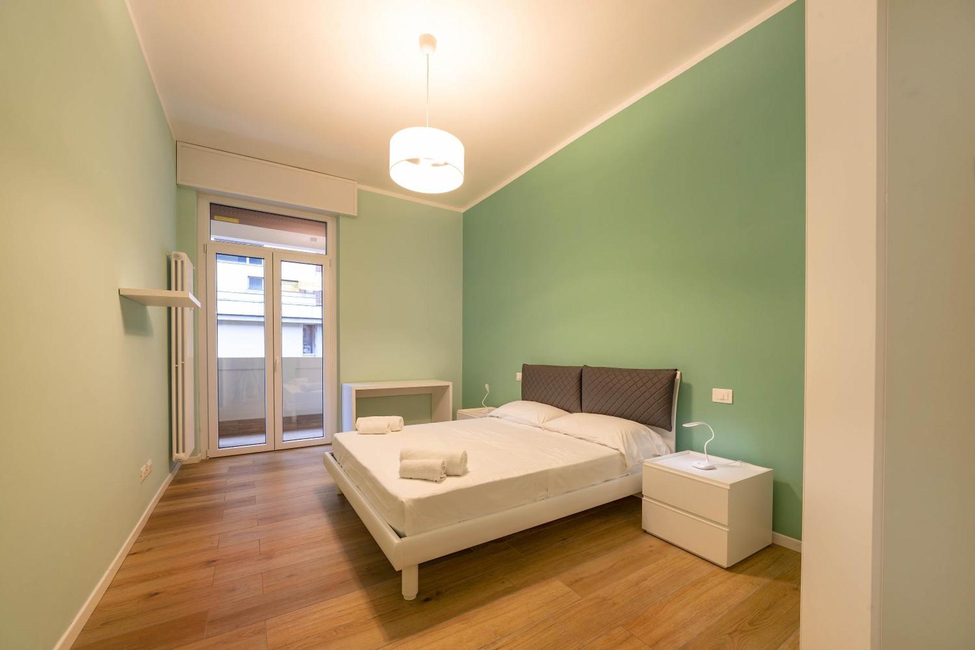Italianflat - Elegant 2 Bedrooms With Balcony, 5 Min Walking From Arena Appartamento