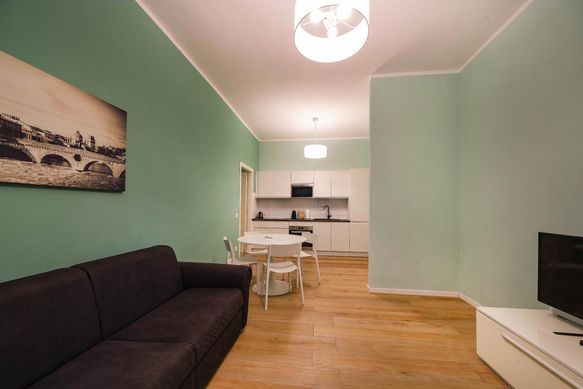 Italianflat - Elegant 2 Bedrooms With Balcony, 5 Min Walking From Arena *